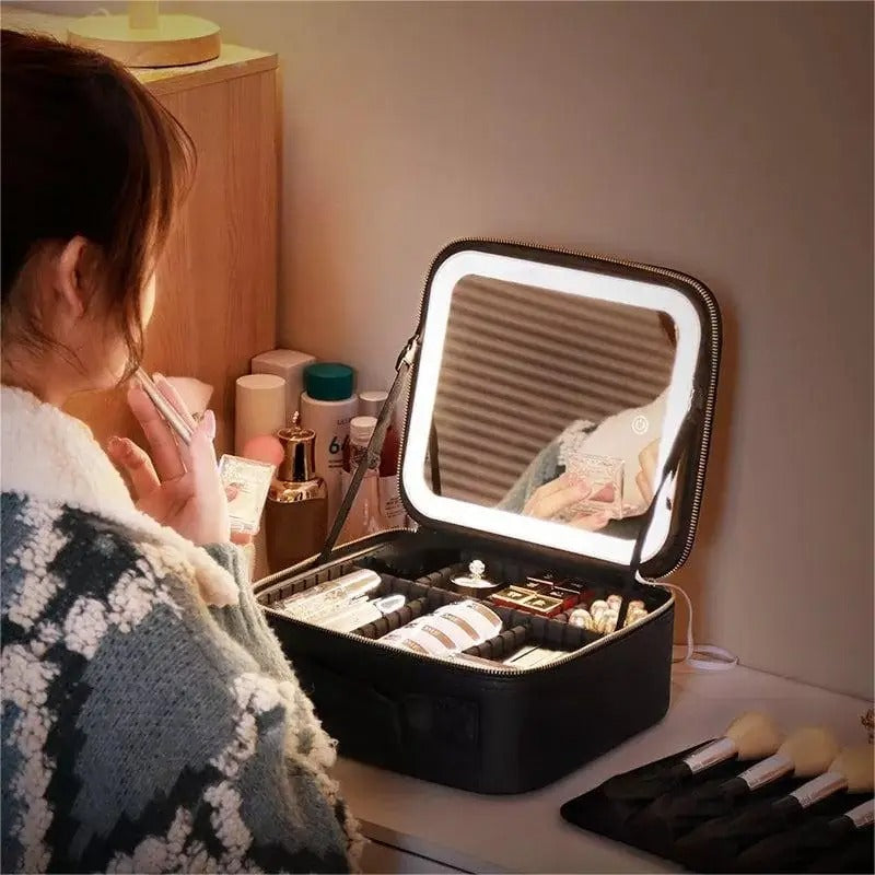 Elegant portabel sminkväska med integrerad LED-spegel för perfekt makeup var som helst; en smart skönhetsorganiserare.