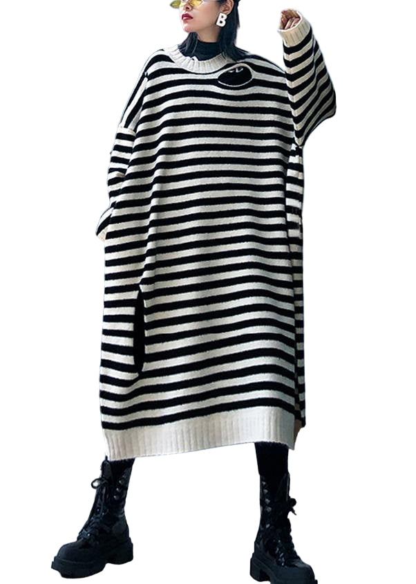Randig damtröja med avslappnad passform, perfekt för en bekväm och trendig casual look.