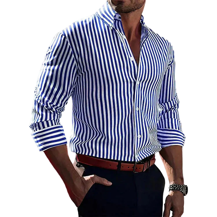 Randig herrtröja med stilren passform, perfekt för smart casual elegans.