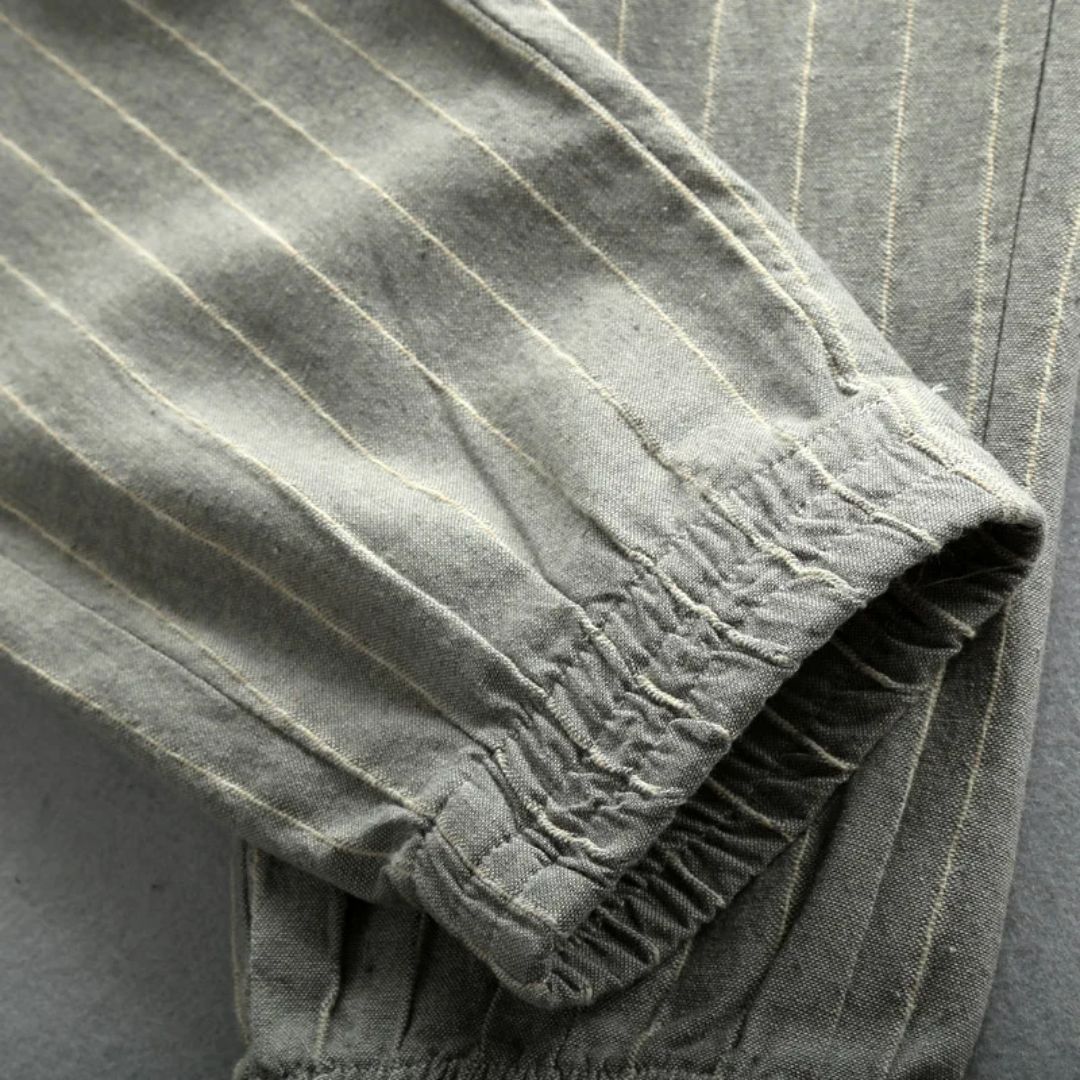 Kvinnors casual byxor med randig design och elastisk midja för sommarbruk.