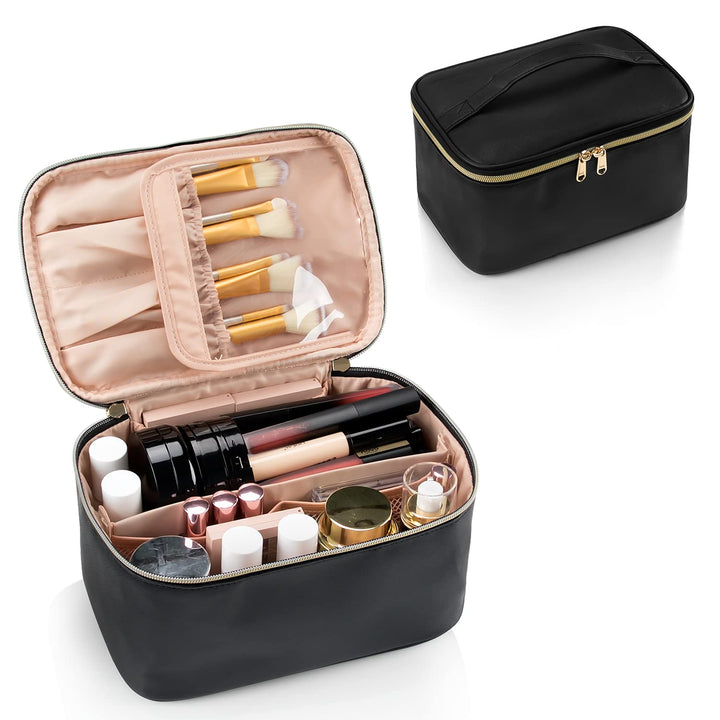 Resevänlig sminkorganisatör dam med flexibla fack, optimal för kosmetik och skönhetsförvaring.