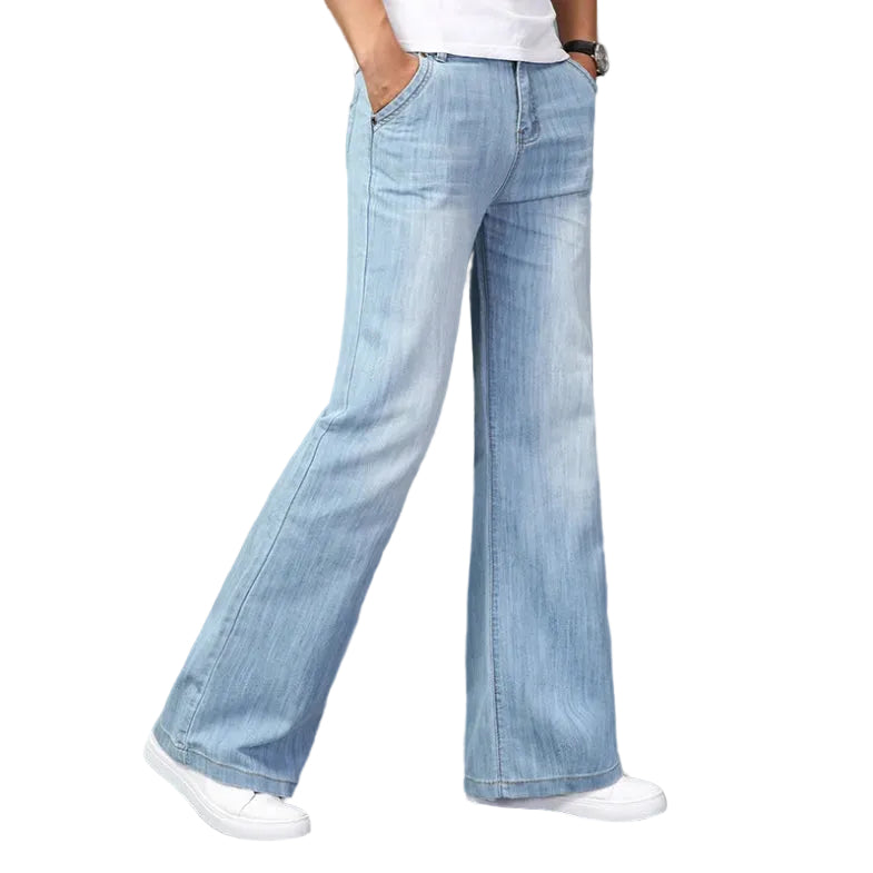 Retro bootcut herrjeans, perfekt för tidlös elegans och avslappnad vardagsstil.