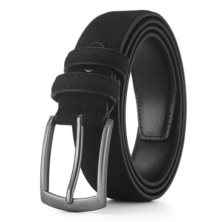 Retro herrbälte med elegant spänne i brunt, stilren modeaccessoar för herr.