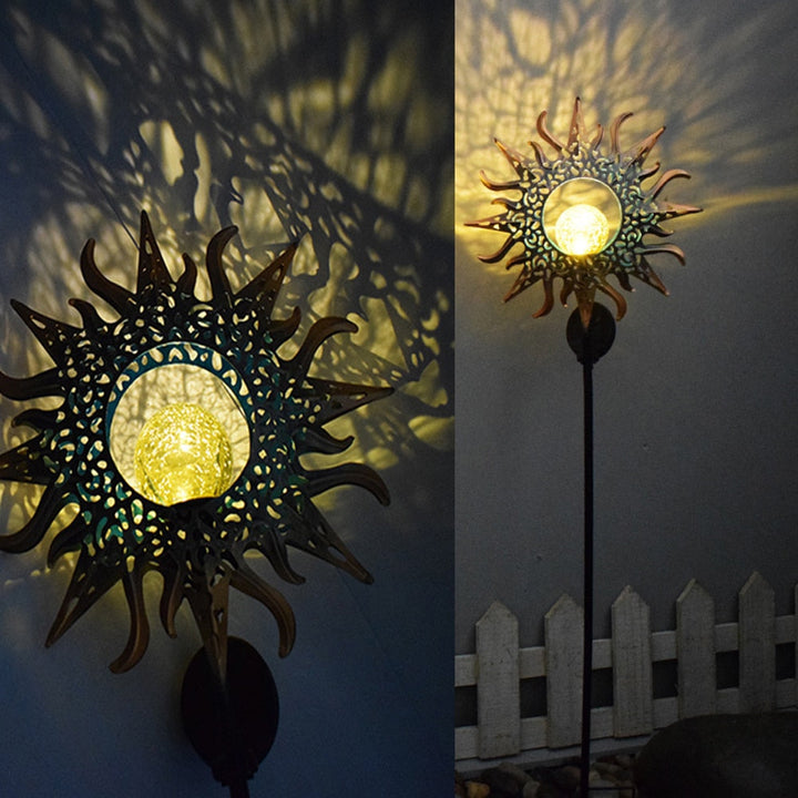 Klassisk retro designlampa med solcell. Perfekt som miljövänlig trädgårdslampa.