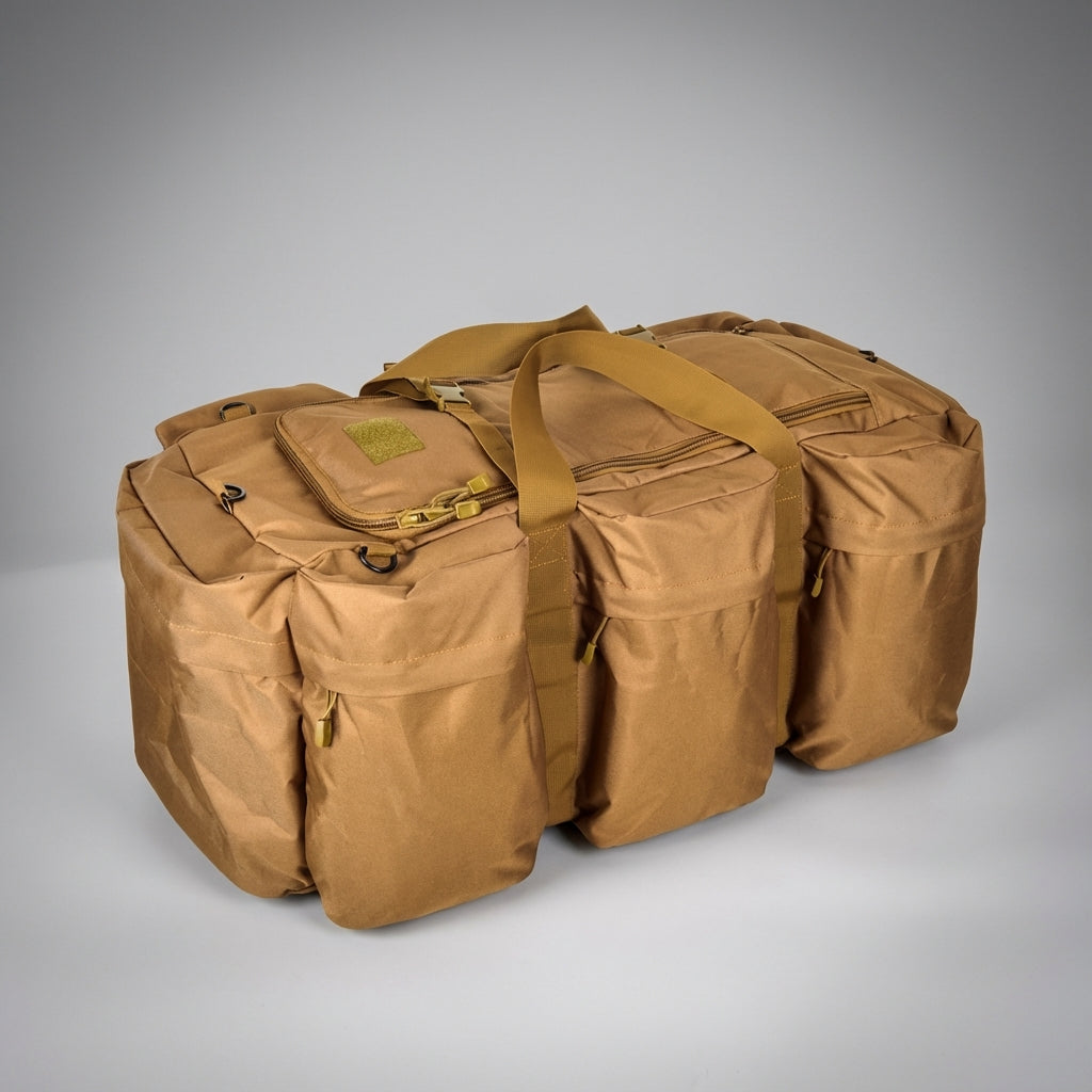 Äventyrsväska: TacticCarry robust duffel för camping, resor och outdoor. Vattenavvisande med gott om förvaring.