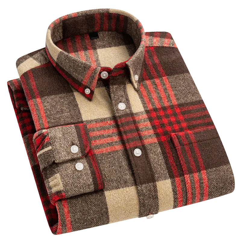 Rutig herrskjorta i mjuk bomull med modern design, perfekt för en avslappnad vårlook.