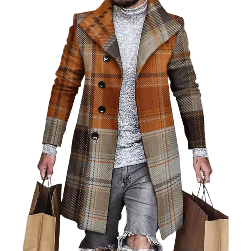 Rutig, knälång vinterjacka för män. Stilren design med varmt foder, perfekt för kalla höst- och vinterdagar.