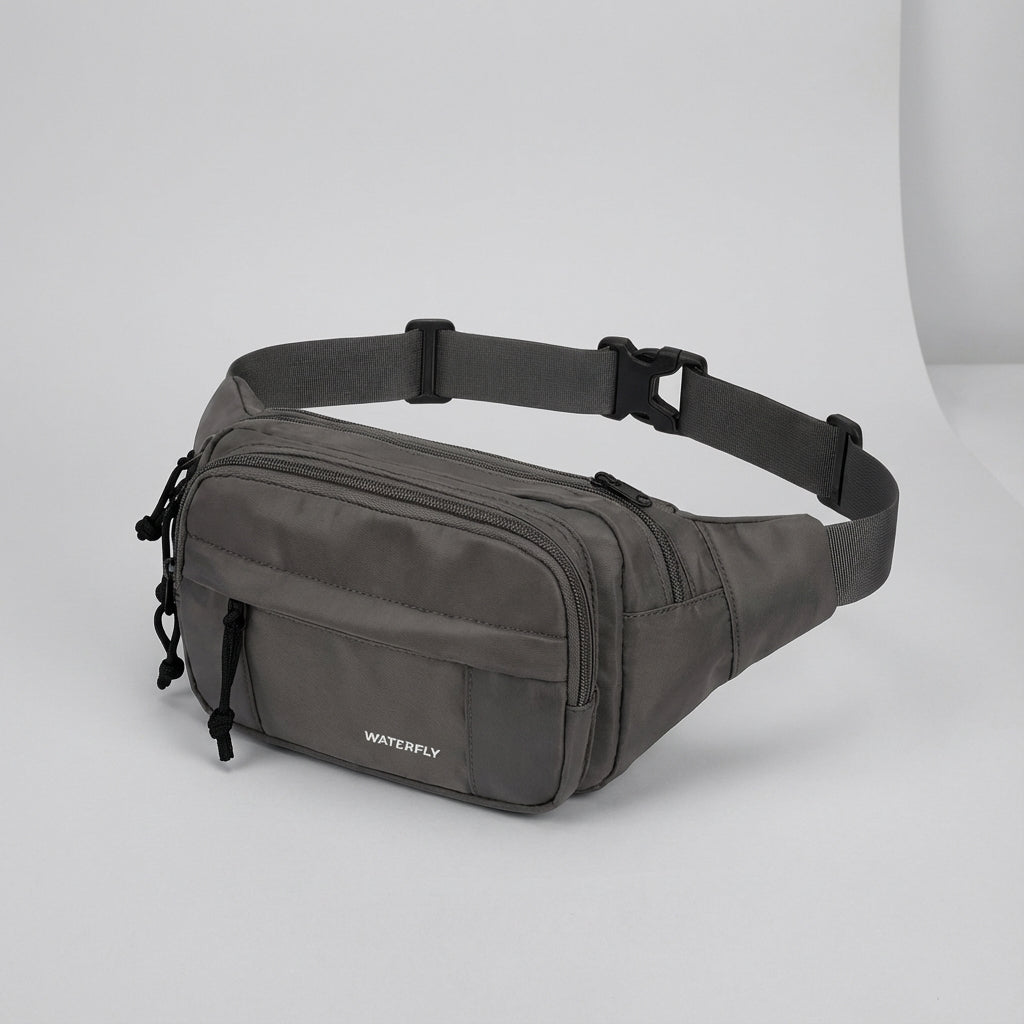 Praktisk midjeväska i nylon för aktiva äventyr, med smart organisering av alla småsaker.