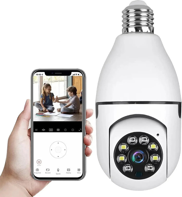 Säkerhetskamera E27 med 360° övervakning för smart hem. Enkel installation.