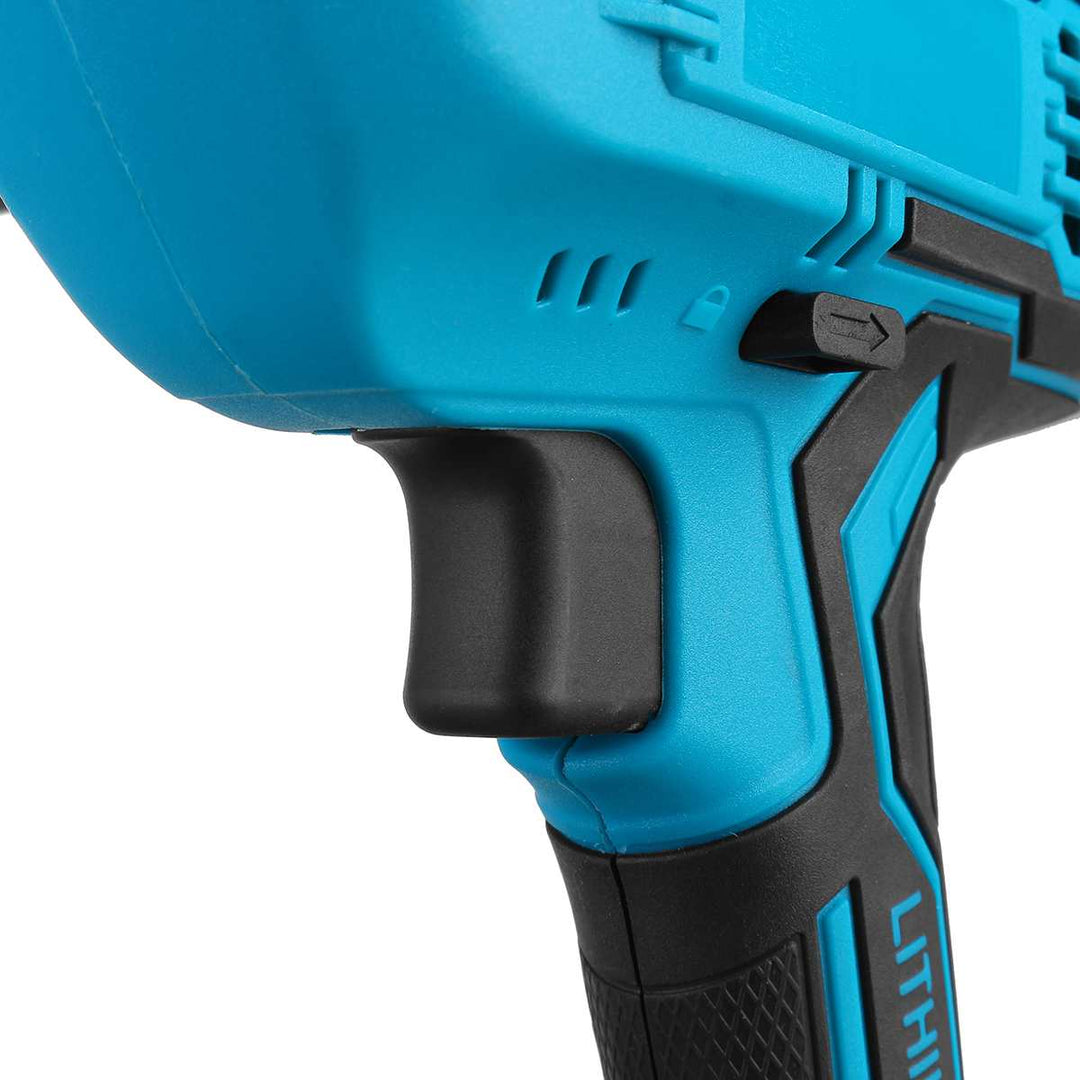 Detaljbild av sladdlös tigersåg, visar robust design för krävande uppgifter.