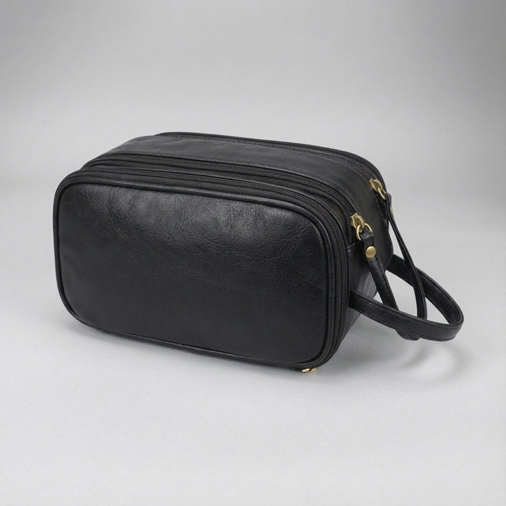Modern och funktionell Carryne unisex necessär. Stilren design för både män och kvinnor på resande fot.