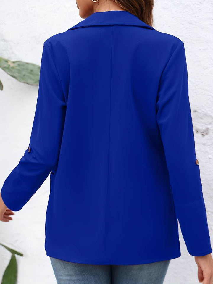 Bekväm damkavaj med öppen front. Elegant och trendig för en avslappnad look.