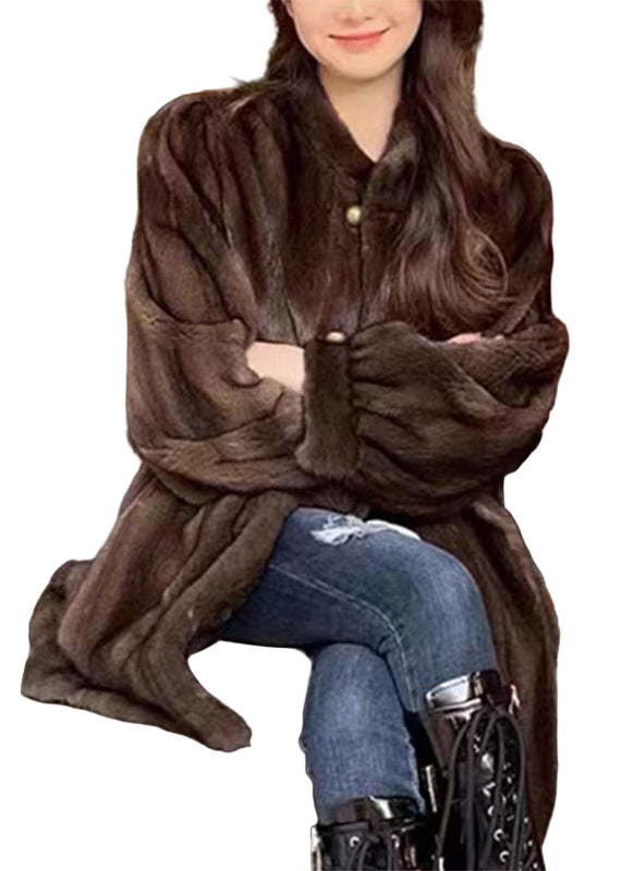 Snygg långärmad damtröja med O-hals. Lös passform för vardagsbruk, perfekt för höst- och vårmode. Bekväm stil.
