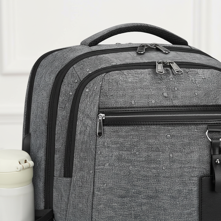 Smart LunchMate-ryggsäck med isolerat lunchfack. Vattentålig, perfekt för pendling & att hålla maten fräsch.