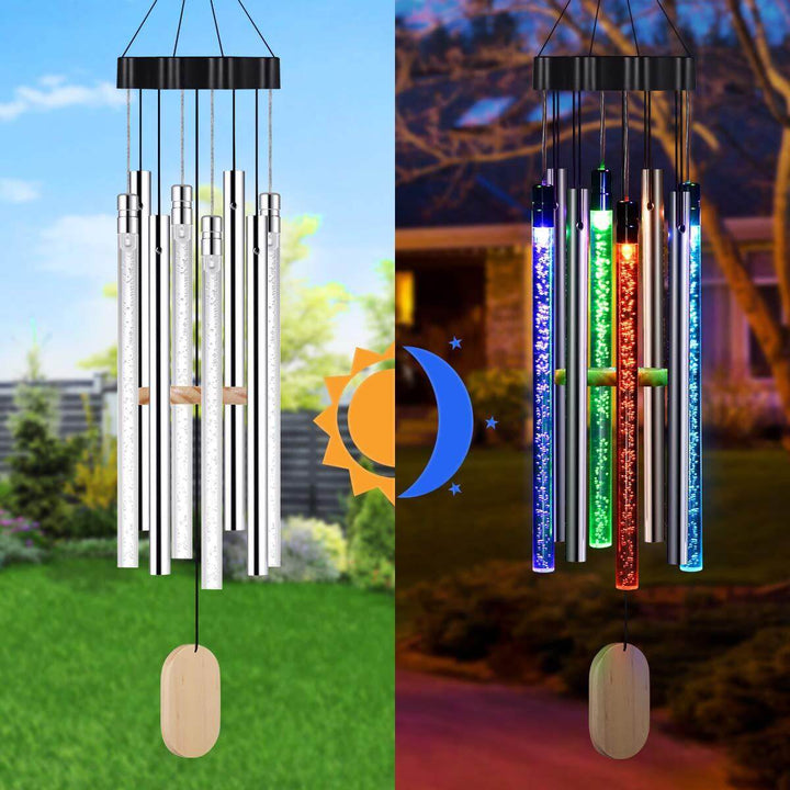 Miljövänligt solcellsvindspel för trädgården med melodiska toner och färgstark LED-belysning.