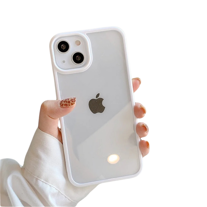 Mjukt, stötsäkert silikonfodral för iPhone 15. Skyddar effektivt mot fall med färgstark bumper.