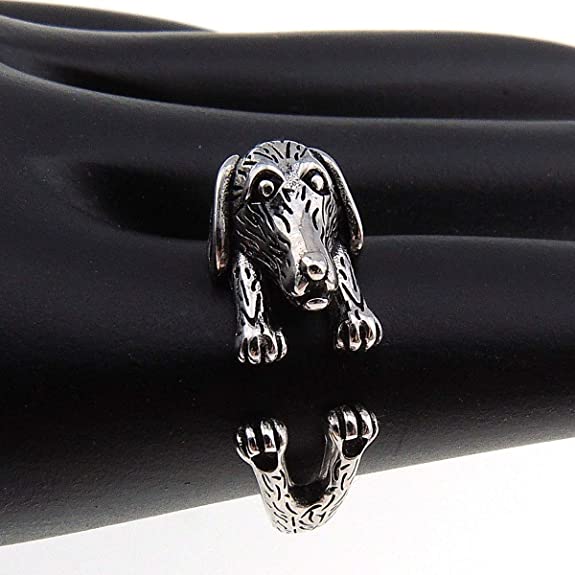 Vacker taxring i sterling silver, justerbar och tidlös accessoar.