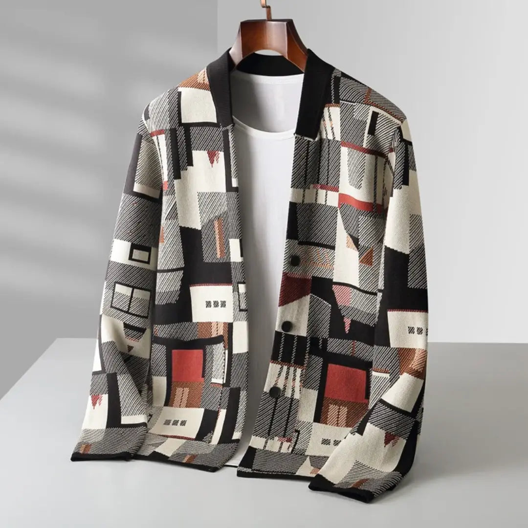 Stilsäker damkofta med abstrakt design. Bekväm överdel för kontoret eller avslappnade tillfällen.