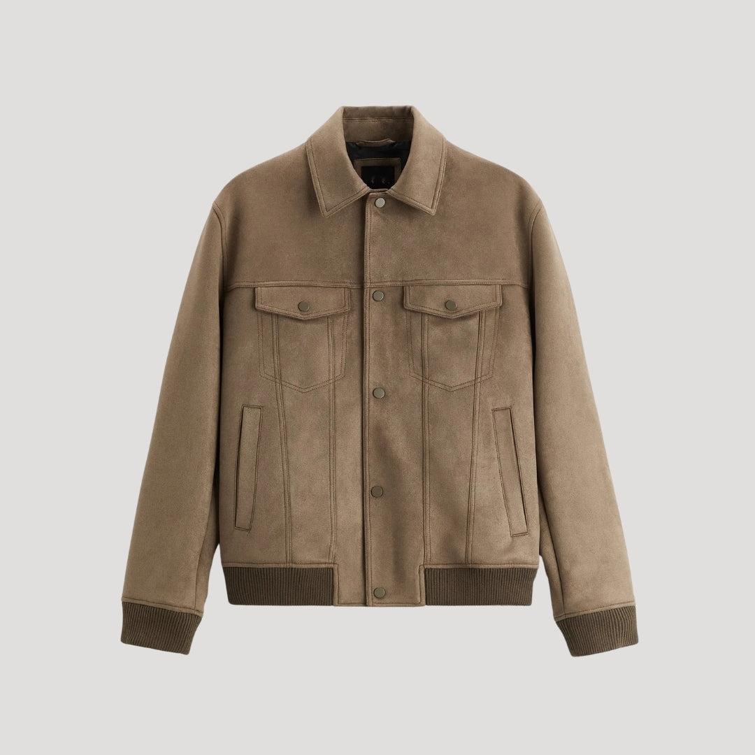 Man bär stilren bomberjacka för herrar. En mångsidig höstjacka, idealisk för modern casual look.