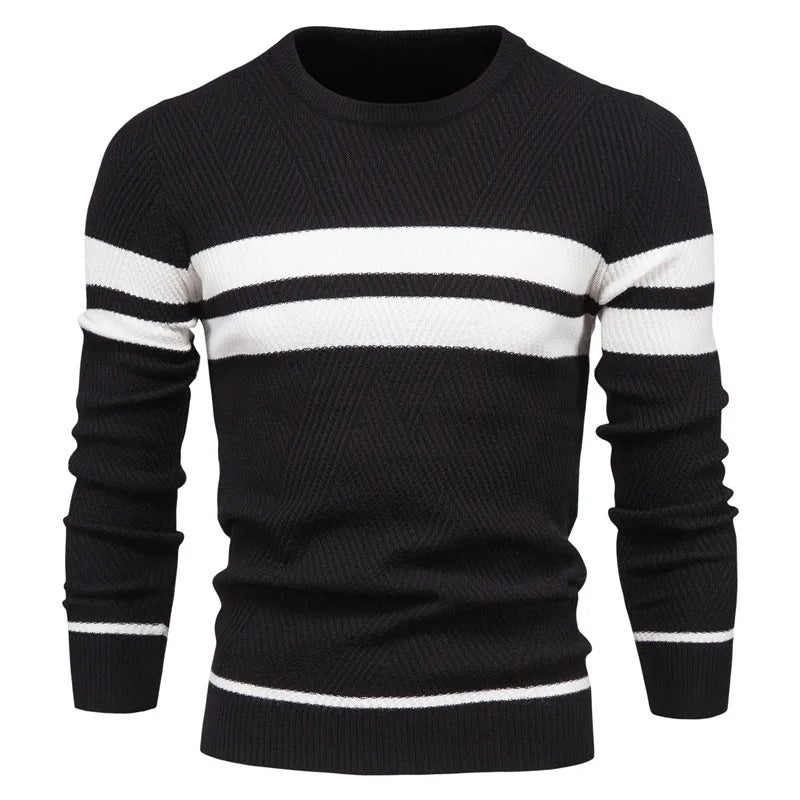 Stilren herr patchwork-pullover med rund hals. Bekväm långärmad tröja för höst & vintermode.