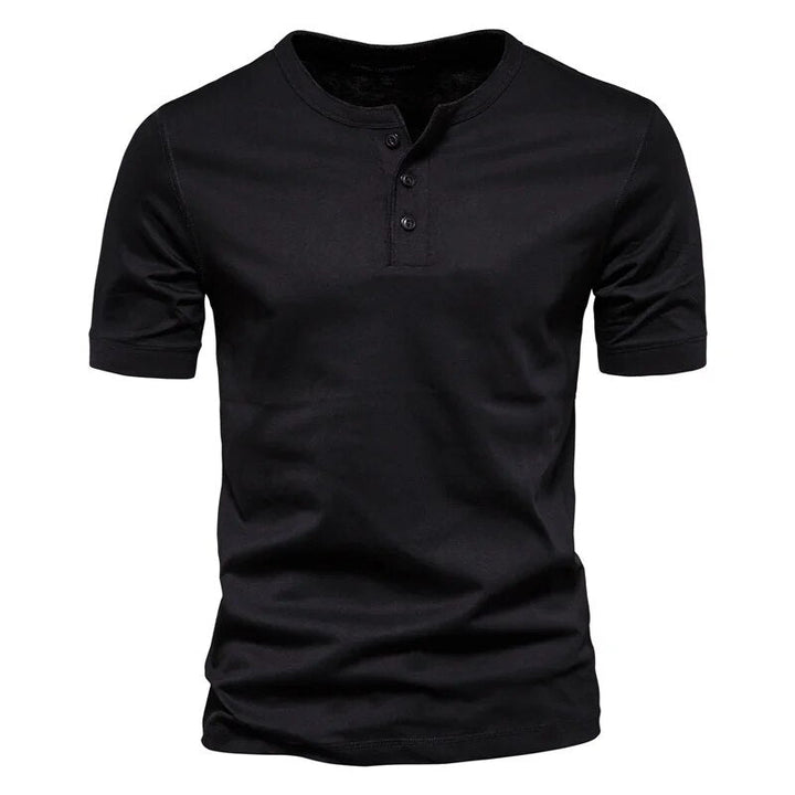 Klassisk herr t-shirt med krage, mångsidig för vår, sommar & höst. Elegant herrklädsel.