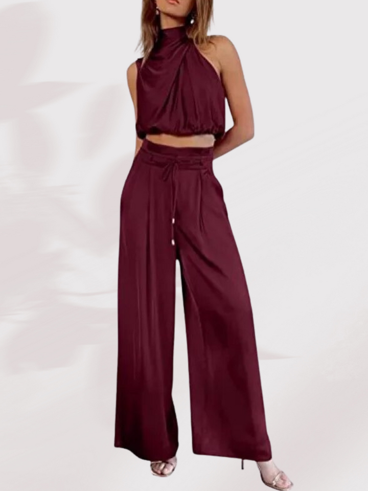 Bekväm kvinnors tvådelad jumpsuit, idealisk byxdress för en avslappnad men ändå chic sommarlook.