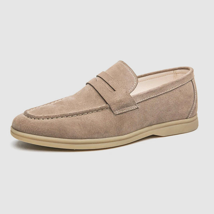Herrloafers för vår & höst, bekväma casual skor som enkelt kan kläs upp för en formell look.
