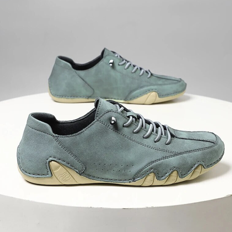 Herrskor Pro Series: Premium sneakers i läderstil med innovativ EVA-mellansula för överlägsen komfort och stil.