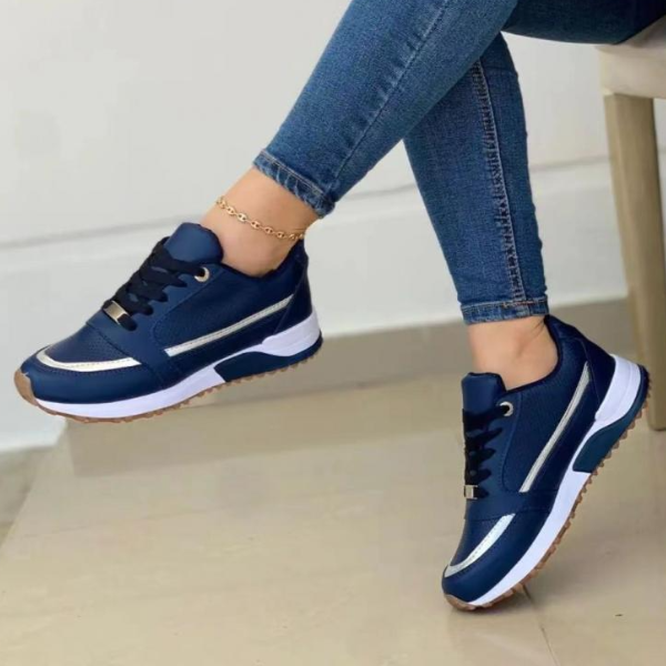 Lätta bekväma walkingsneakers för kvinnor. Idealiska sportskor för fritid och aktiv livsstil.
