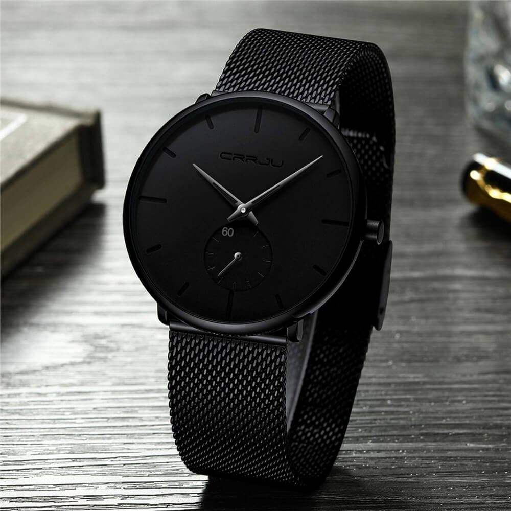 Perfekt presenttips: Elegant stålblått herrur med minimalistisk, stilren design i PU-läder.