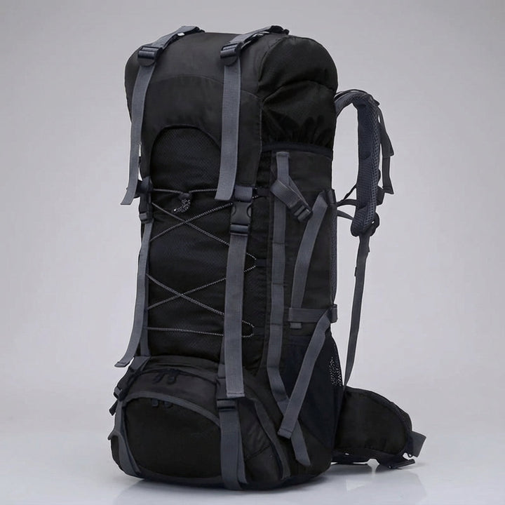Äventyrsryggsäck 60 liter, robust och vattentålig. Perfekt för vandring, camping och resa i friluftsliv.