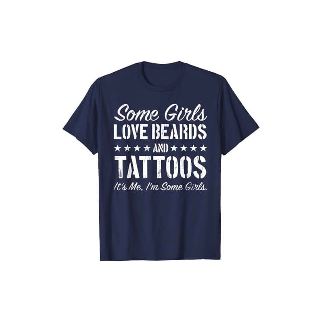 Damtshirt med statement "Älskar Skägg & Tatueringar". Bekväma och stilfulla kvinnokläder med personlighet.
