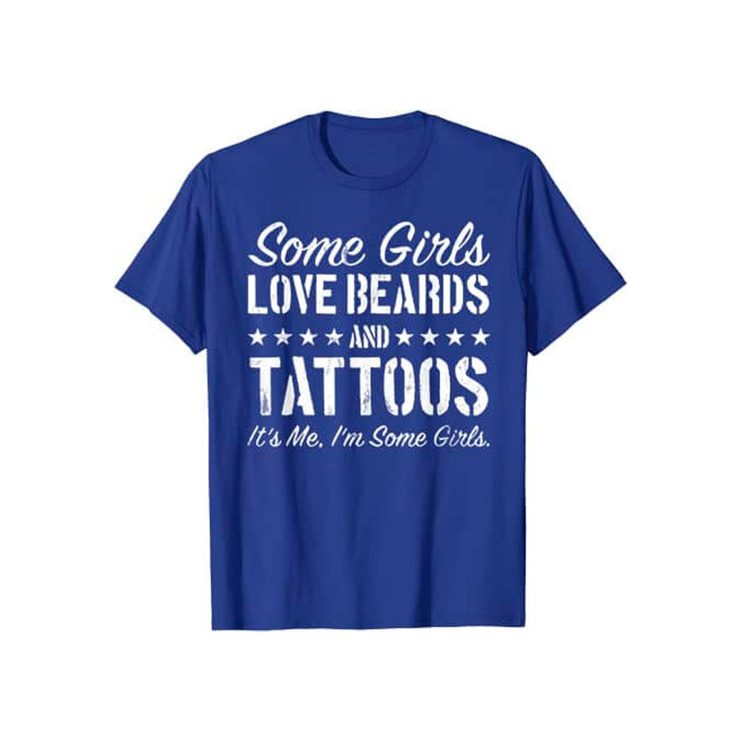 Visa din personlighet med denna unika damtshirt: "Älskar Skägg & Tatueringar". Mode som sticker ut.