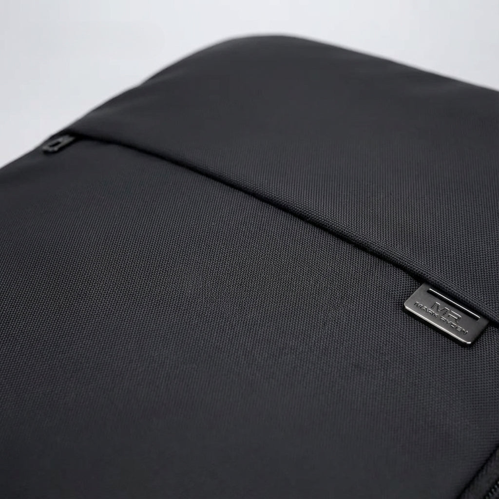 Komfortabel handbagageryggsäck Safepackr, expanderbar och slitstark för smidiga resor.