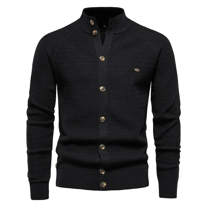 Marinblå herrjacka, mångsidigt ytterplagg. Perfekt för casual och formella tillfällen, elegant design.