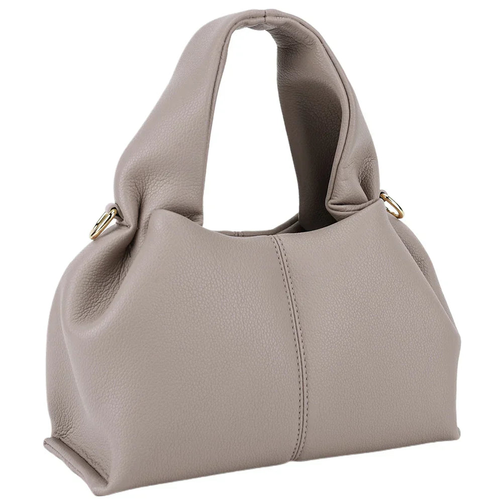 Grå mjuk retro crossbody väska i konstläder. Rymlig damväska med vintage stil, bekväm axelväska.