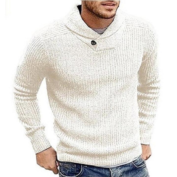 Svart stickad herrtröja med rund hals. Modern, bekväm stil för vardag och smart casual. Idealisk höst- & vintertröja.