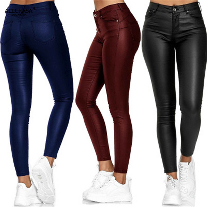 Blå dambyxor i läderimitation, stretch, högmidja, bekväma och stilfulla för höstmode