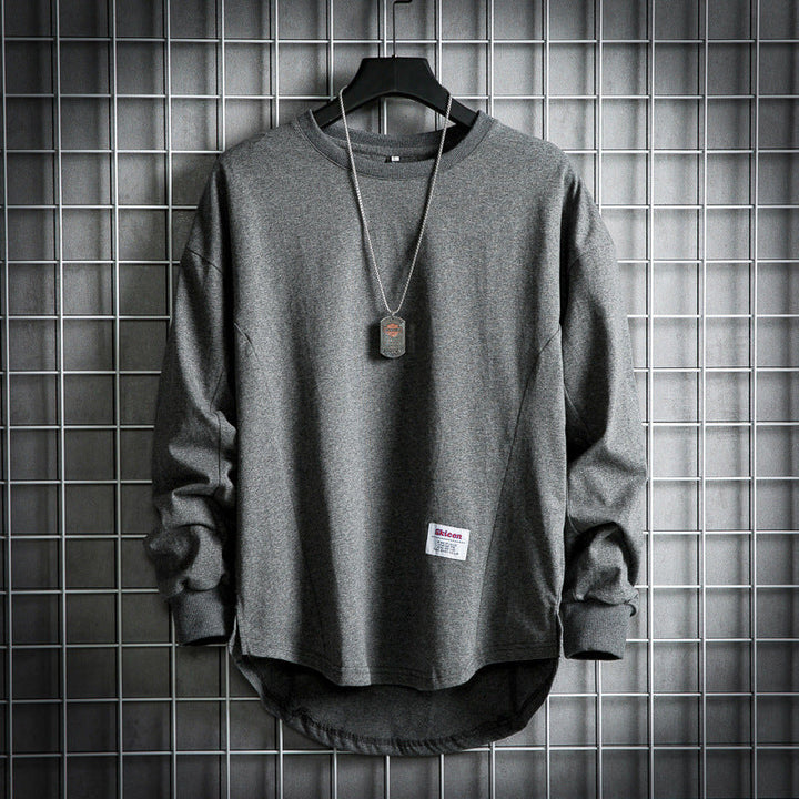 Vardaglig oversized huvtröja, bekväm med avslappnad passform och tidlös minimalistisk design.