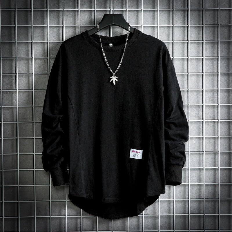 Mångsidig oversized tröja för både män och kvinnor, idealisk för en avslappnad men modern look.
