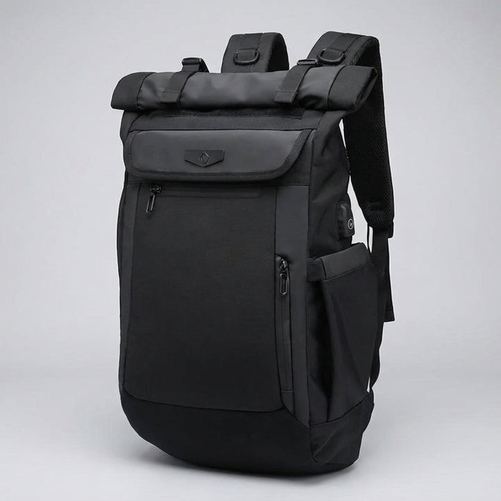 Vattentät rolltop ryggsäck för resor. Svart dagspackning med flera fack, idealisk som laptopryggsäck för unisex.