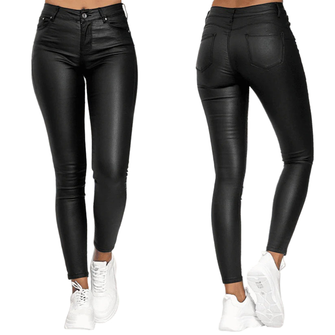 Svarta eleganta läderbyxor för dam, perfekt för höstmode och vardagsstil.