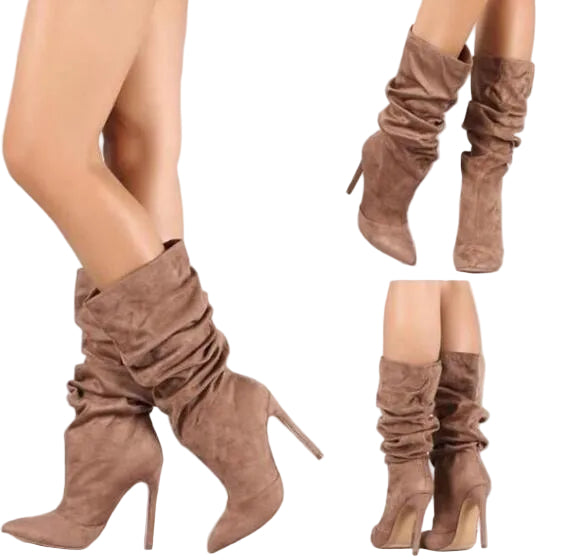 Svarta eleganta stiletto stövlar för kvinnor, perfekta för fest och mode. Högklackade damstövlar.