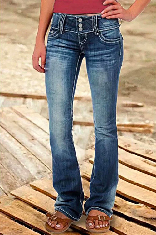 Ljusblå utsvända jeans för dam, modernt mode med fickor
