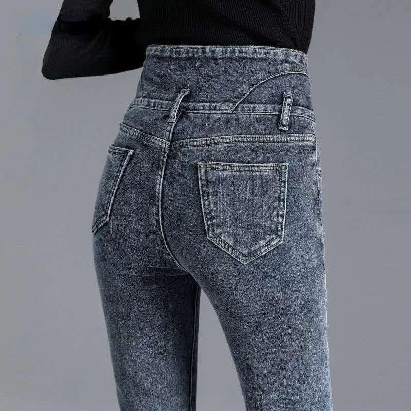 Varma & snygga damjeans: termiska skinny jeans, hög midja. Idealiska casual vinterjeans.