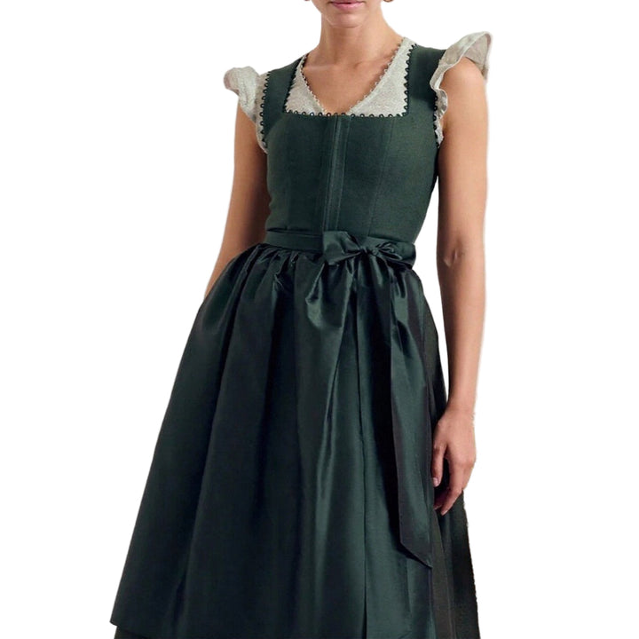 Traditionell trachtenklänning för kvinnor, perfekt för Oktoberfest. Elegant dirndl i alpinstil, festklänning.