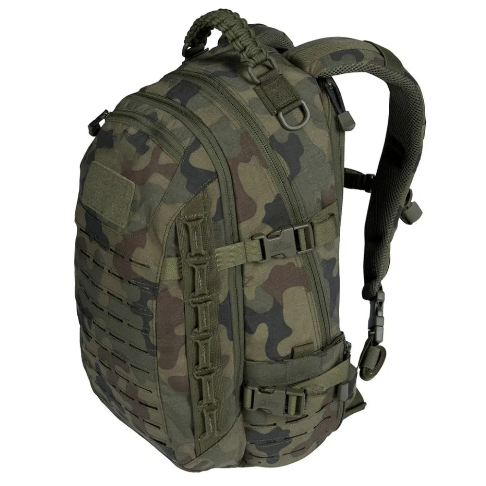 Robust vandringsryggsäck TrailForce, unisex modell för camping och utomhusäventyr, med organiserad packning.
