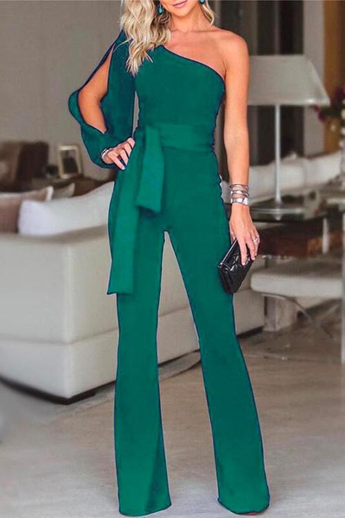Mångsidig kvinnors jumpsuit med elegant axelslits och knytknut, för både vardag och fest.