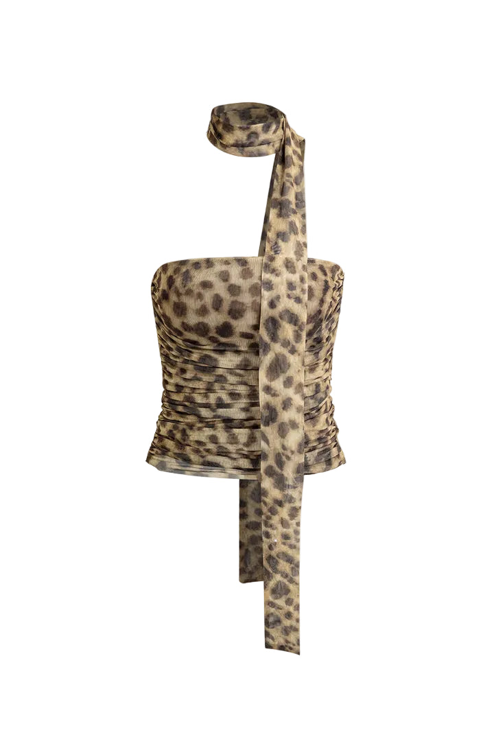 Trendig haltertopp för kvinnor med leopardmönster, perfekt för sommarstil och fest.