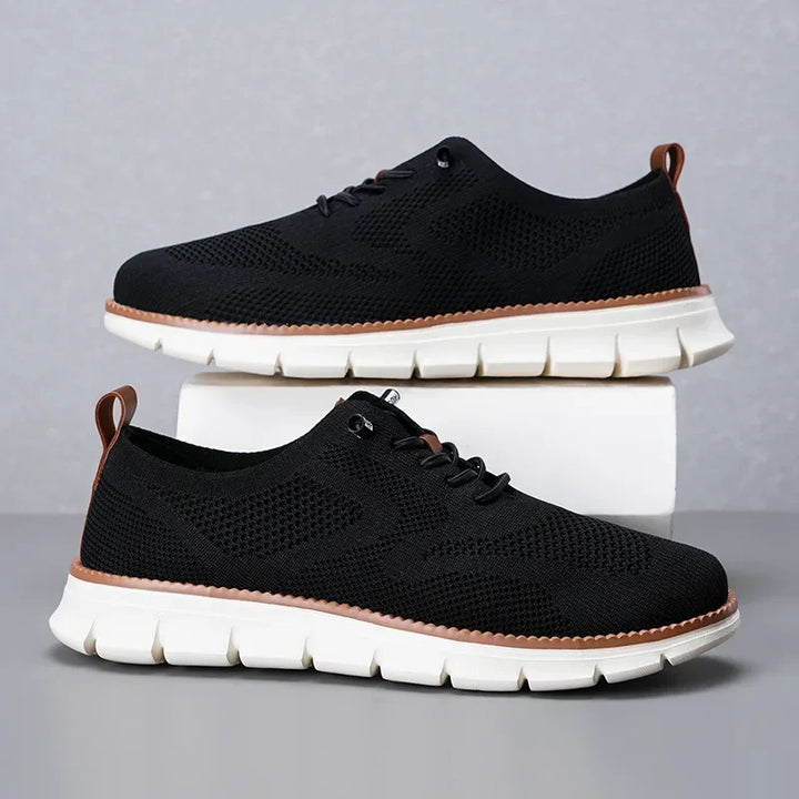 Svarta herr sneakers. Mångsidiga modeskor som kombinerar stil med exceptionell komfort.